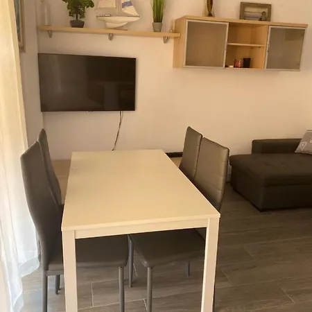 Apartment Alto Standing Con Piscina Privada, Aire Acondicionado Y Wifi *